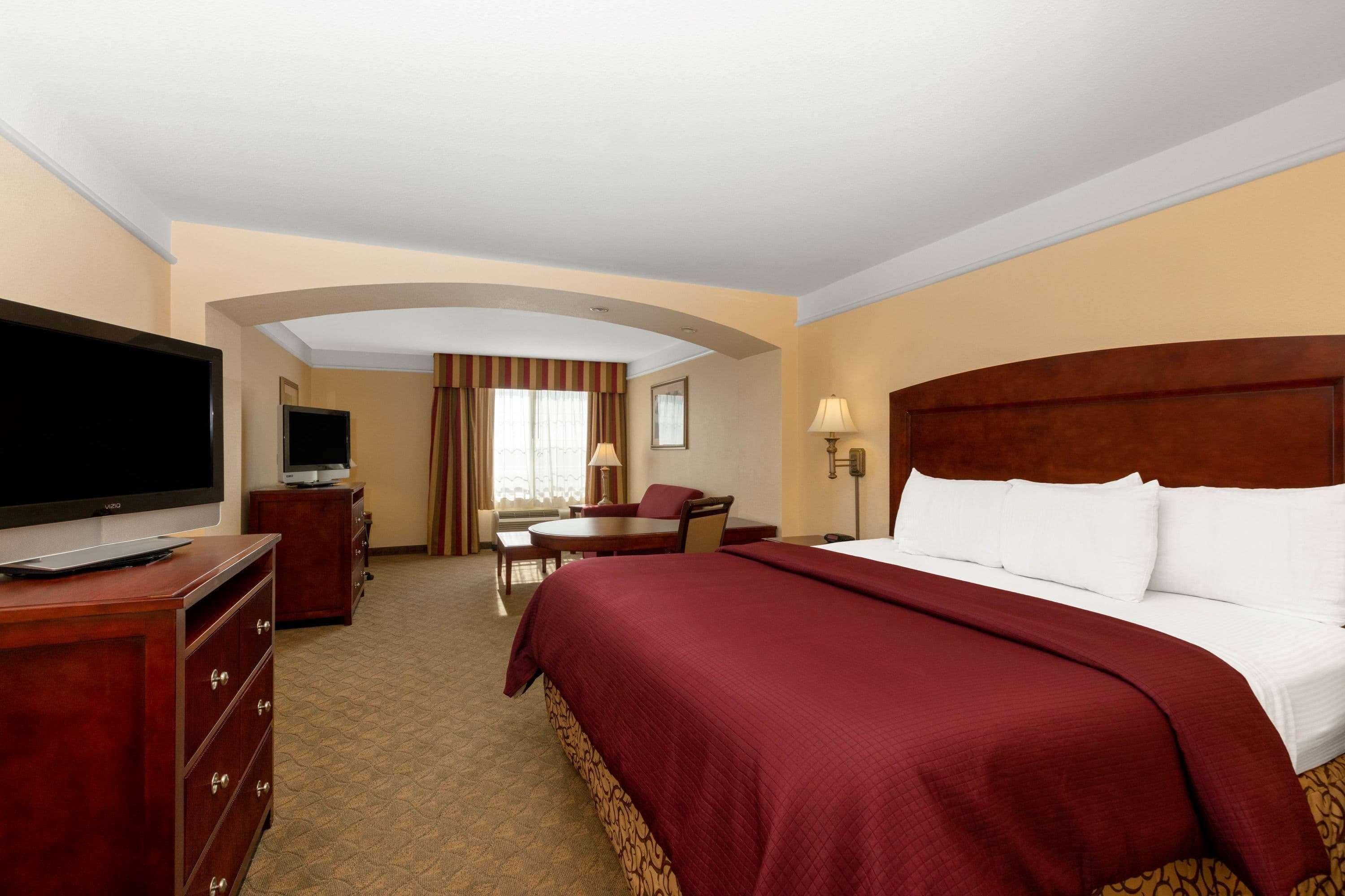 La Quinta By Wyndham Dodge City Eksteriør bilde
