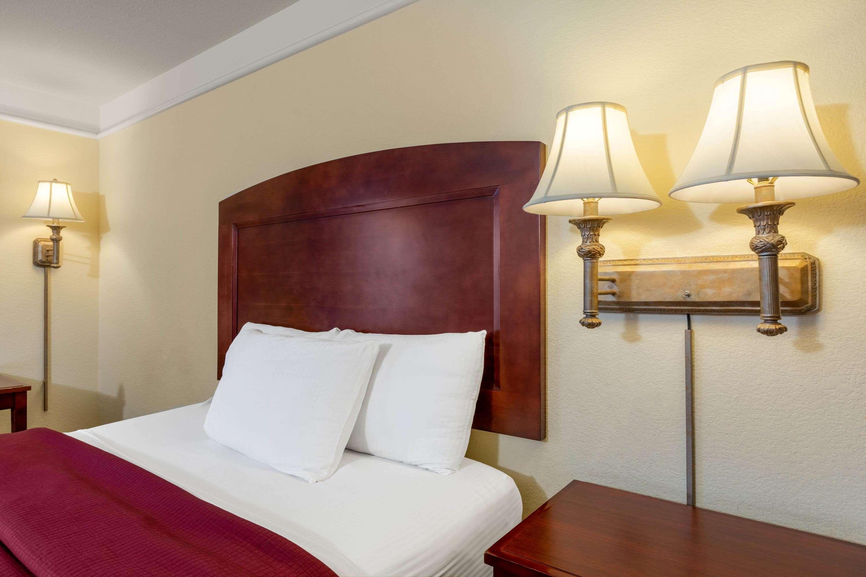 La Quinta By Wyndham Dodge City Eksteriør bilde