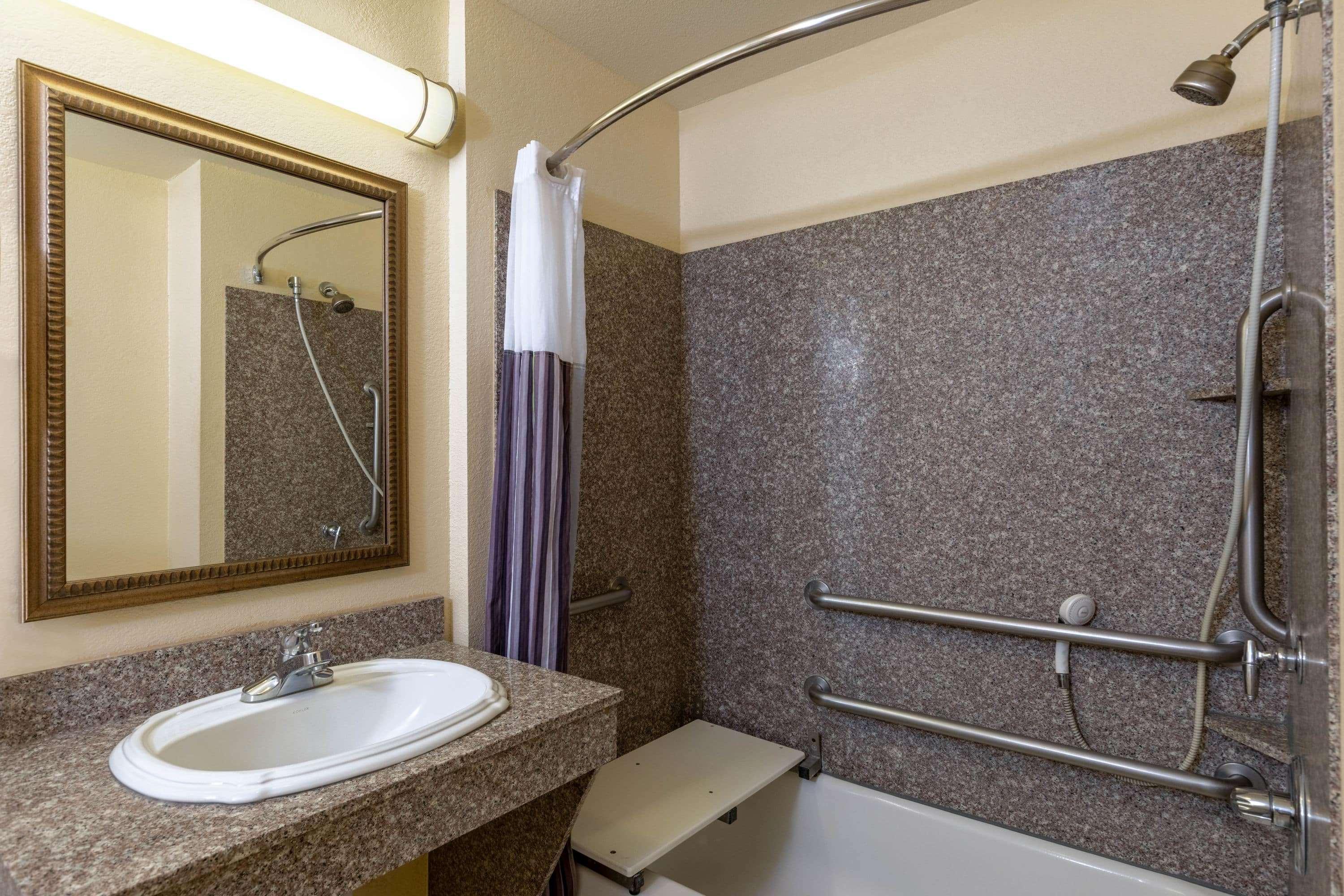 La Quinta By Wyndham Dodge City Eksteriør bilde